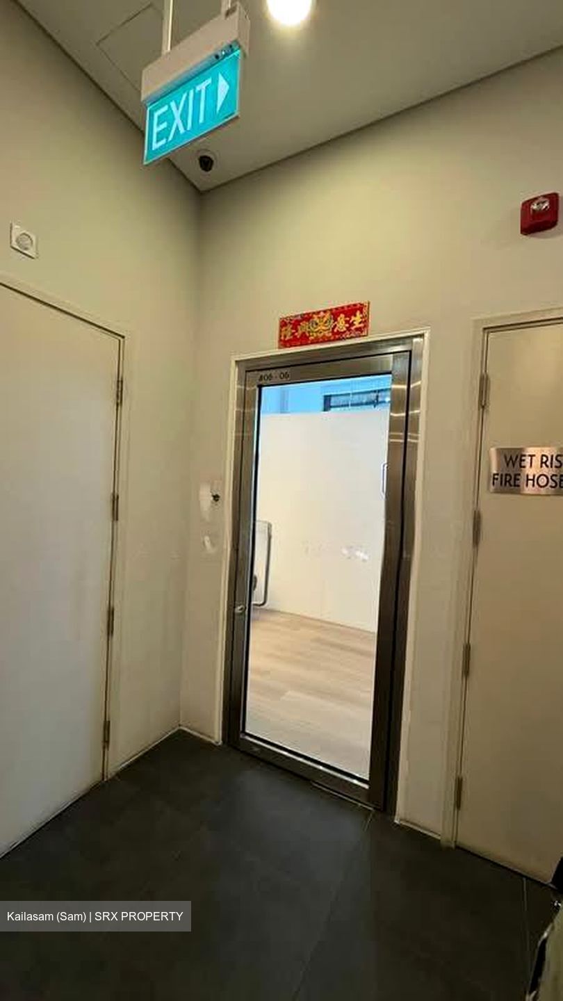 Tahir Building (D1), Office #563993721